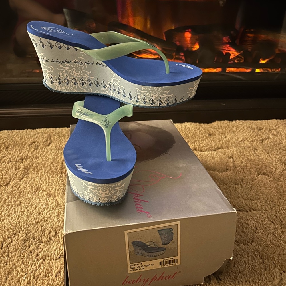 Baby Phat thong wedges size: 10 NEW